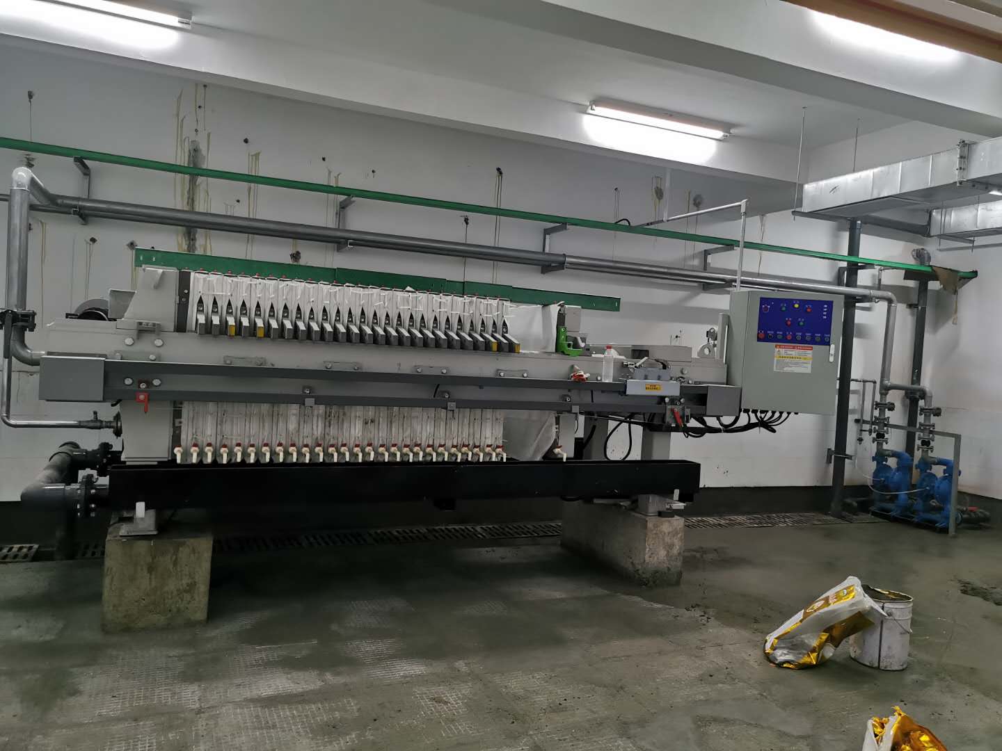 兒童醫(yī)院壓濾機(jī).jpg 兒童醫(yī)院壓濾機(jī).jpg